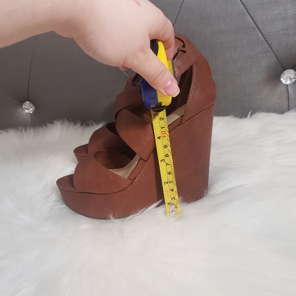 Forever21 high platform sandals - Picture 12 of 14